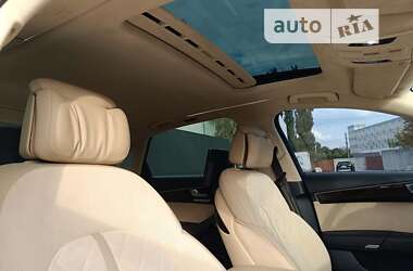 Седан Audi A8 2012 в Києві