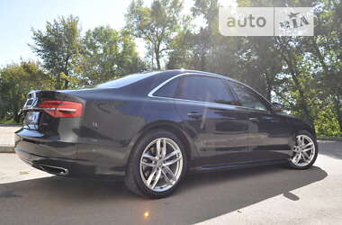 Седан Audi A8 2017 в Киеве