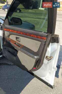 Седан Audi A8 1999 в 