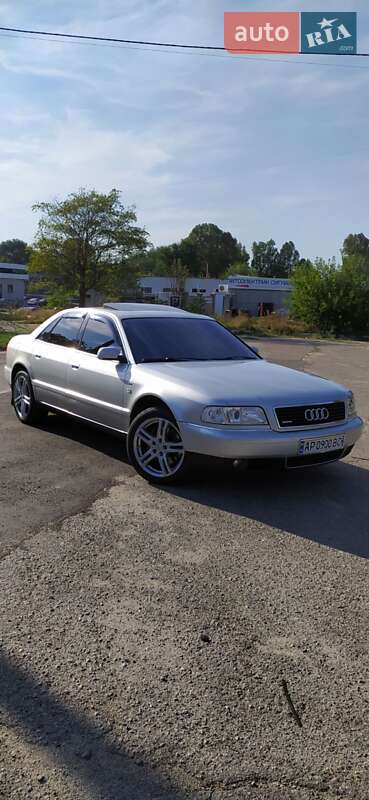 Audi A8 1999