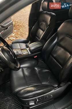 Седан Audi A8 2003 в 