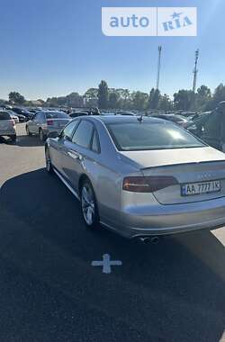 Седан Audi A8 2017 в Киеве