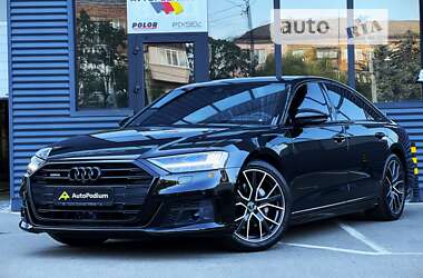 Седан Audi A8 2019 в Киеве