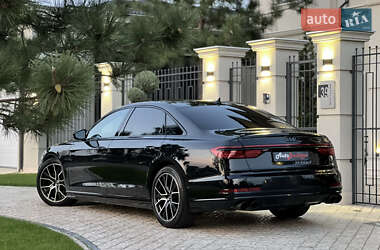 Седан Audi A8 2020 в 