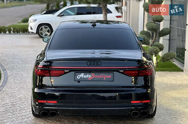 Седан Audi A8 2020 в 