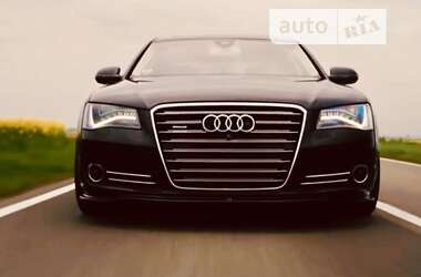 Седан Audi A8 2012 в Киеве