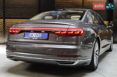 Седан Audi A8 2018 в 