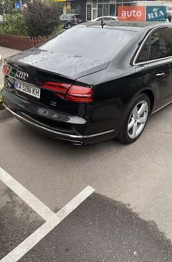 Седан Audi A8 2015 в Києві