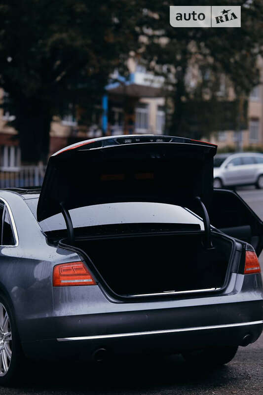 Седан Audi A8 2014 в Киеве
