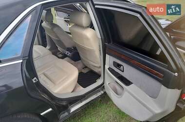 Седан Audi A8 1994 в 