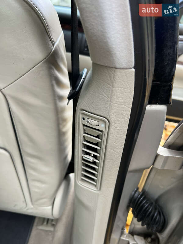 Седан Audi A8 1998 в Львове