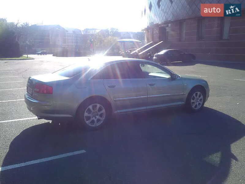 Audi A8 2006