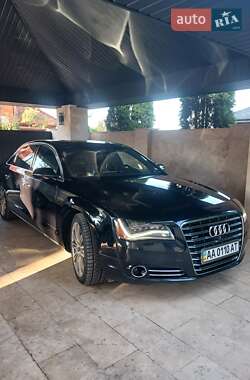 Седан Audi A8 2013 в Киеве