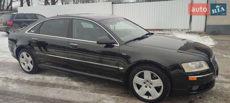 Седан Audi A8 2005 в Каменец-Подольском