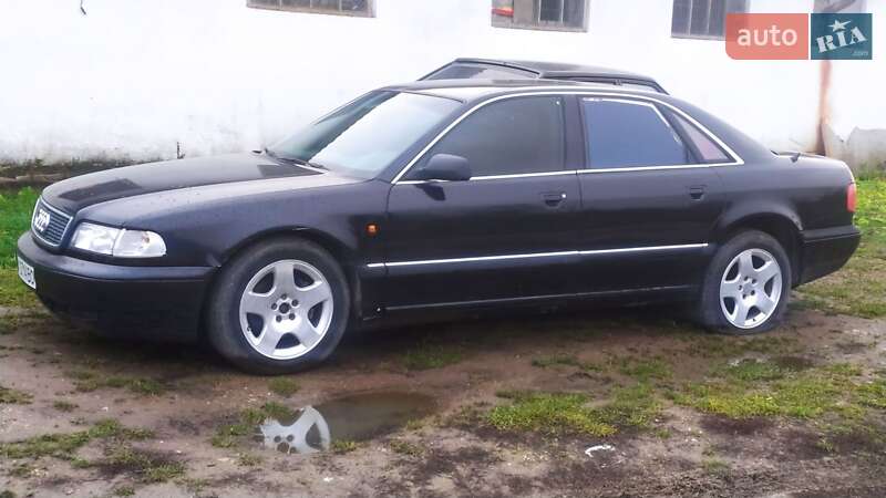 Седан Audi A8 1996 в Івано-Франківську