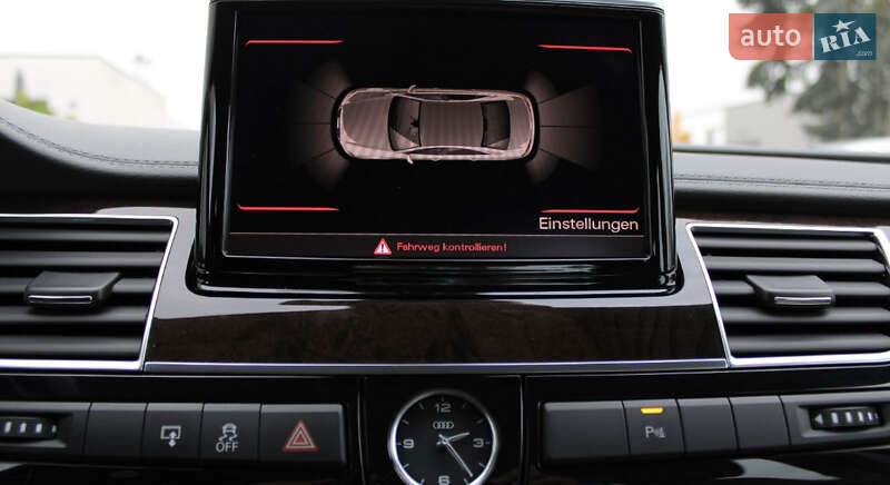 Седан Audi A8 2011 в Киеве
