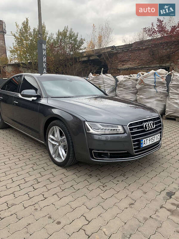 Audi A8 2014