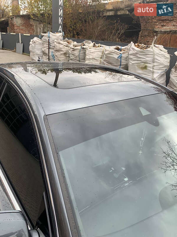 Седан Audi A8 2014 в Калуше