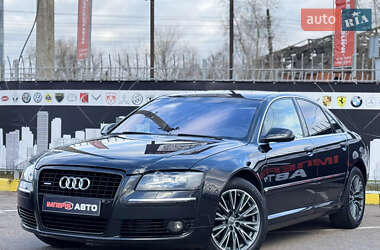 Седан Audi A8 2005 в Киеве