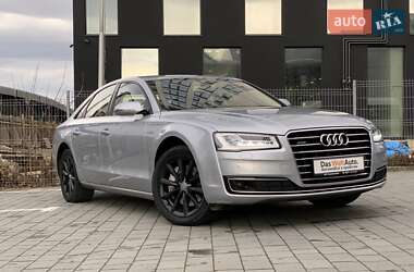 Седан Audi A8 2014 в Івано-Франківську