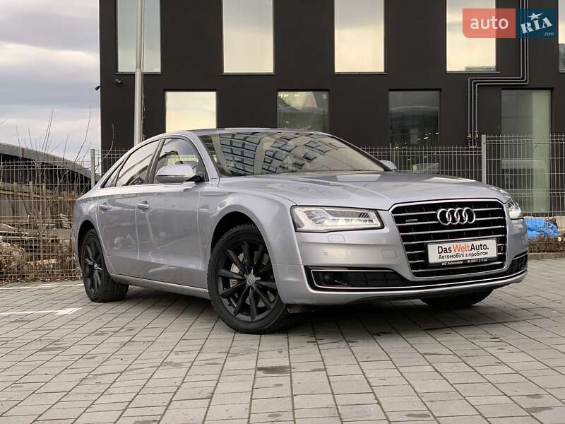 Седан Audi A8 2014 в Ивано-Франковске