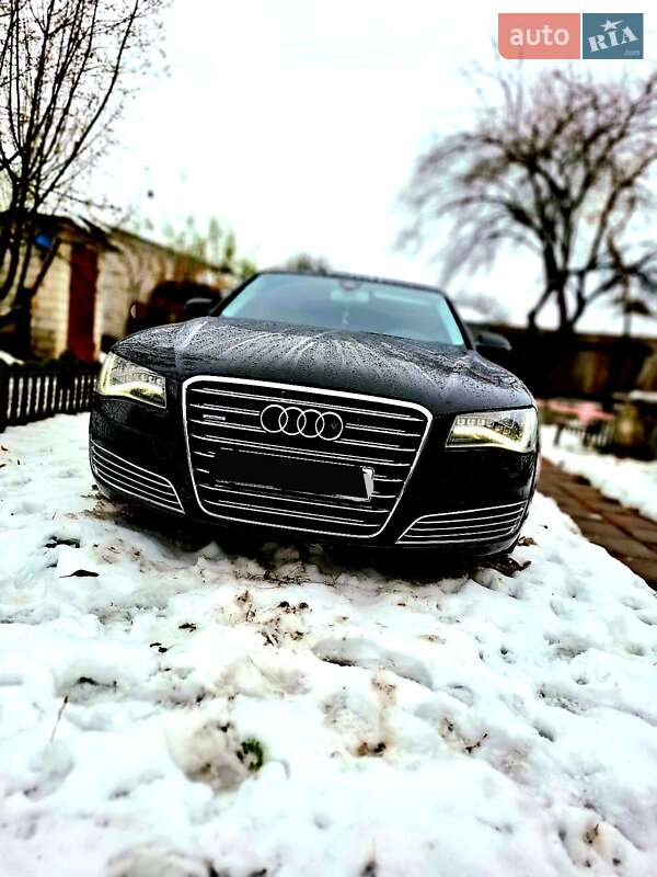 Седан Audi A8 2011 в Києві