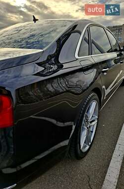 Седан Audi A8 2011 в Киеве