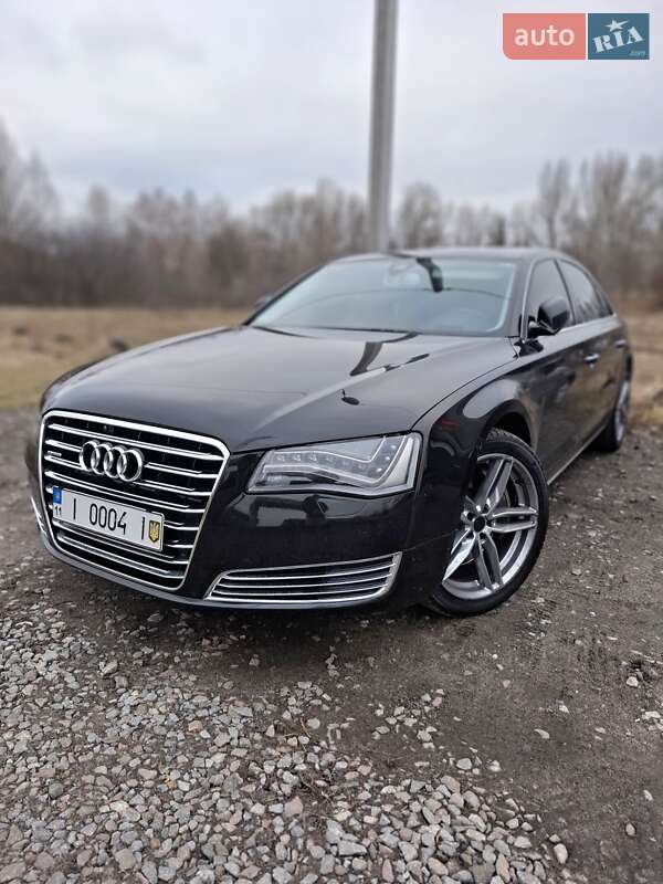 Седан Audi A8 2011 в Києві
