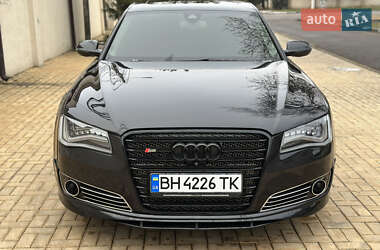 Седан Audi A8 2012 в Одессе