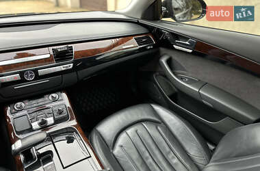 Седан Audi A8 2012 в 