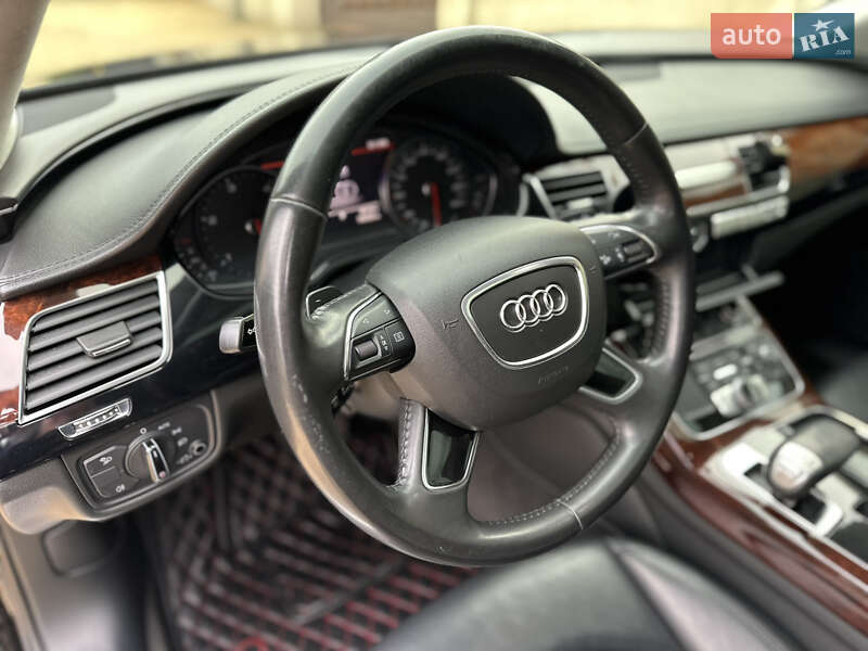 Седан Audi A8 2012 в Одесі фото 24 Седан Audi A8 2012 в Одесі