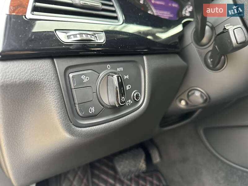 Седан Audi A8 2012 в Одесі фото 39 Седан Audi A8 2012 в Одесі