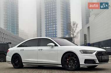 Седан Audi A8 2018 в Одессе