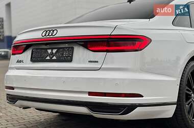 Седан Audi A8 2018 в Одессе