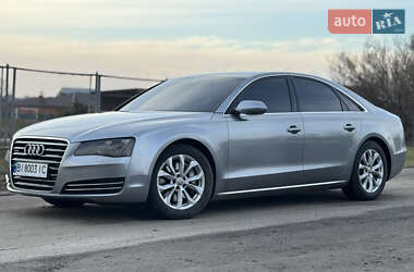 Седан Audi A8 2012 в Полтаве