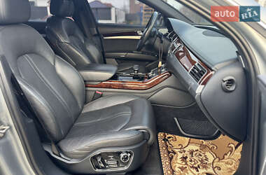 Седан Audi A8 2012 в Полтаве