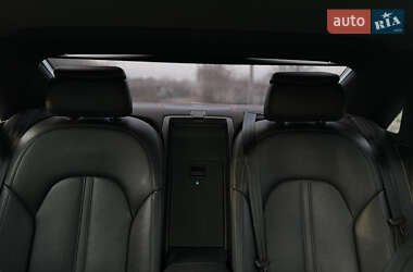 Седан Audi A8 2012 в Полтаве