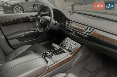 Седан Audi A8 2014 в 
