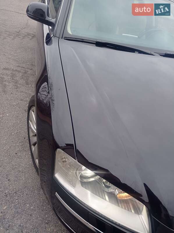 Седан Audi A8 2008 в Погребище