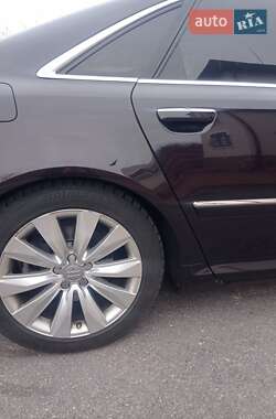 Седан Audi A8 2008 в 