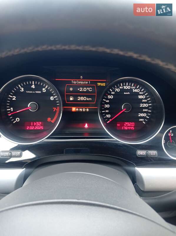 Седан Audi A8 2008 в Погребище