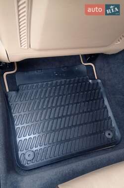 Седан Audi A8 2008 в 