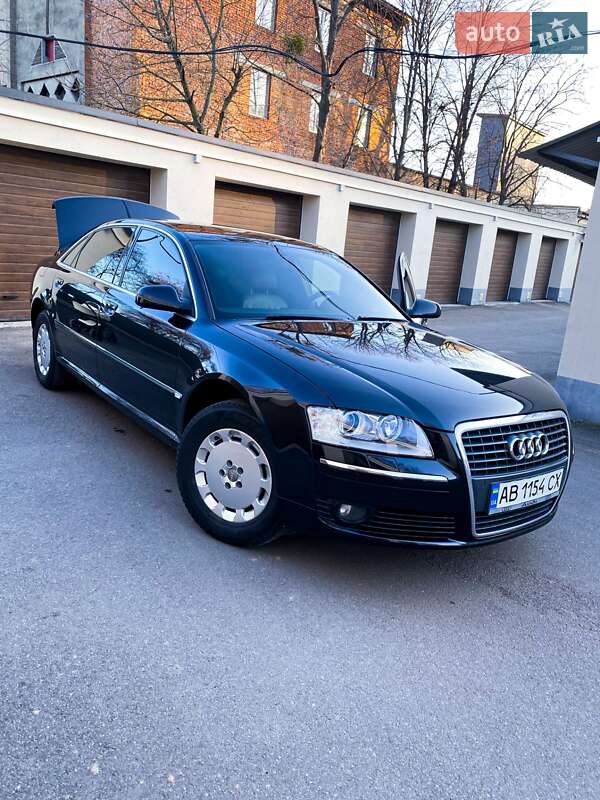 Седан Audi A8 2005 в Вінниці