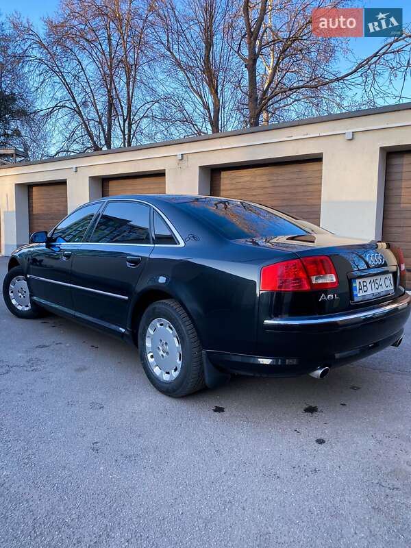 Седан Audi A8 2005 в Вінниці