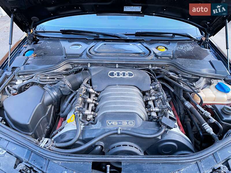 Седан Audi A8 2005 в Вінниці