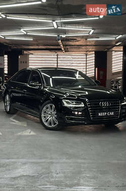 Седан Audi A8 2014 в 