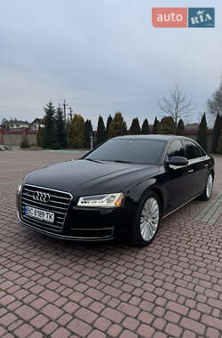 Седан Audi A8 2015 в Львове