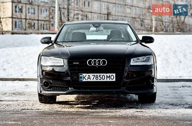 Седан Audi A8 2017 в 