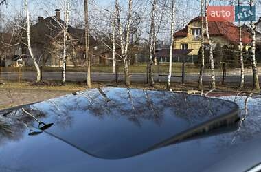 Седан Audi A8 2015 в 