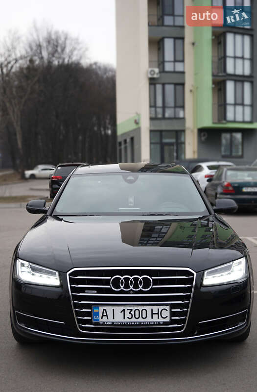 Седан Audi A8 2014 в Виннице